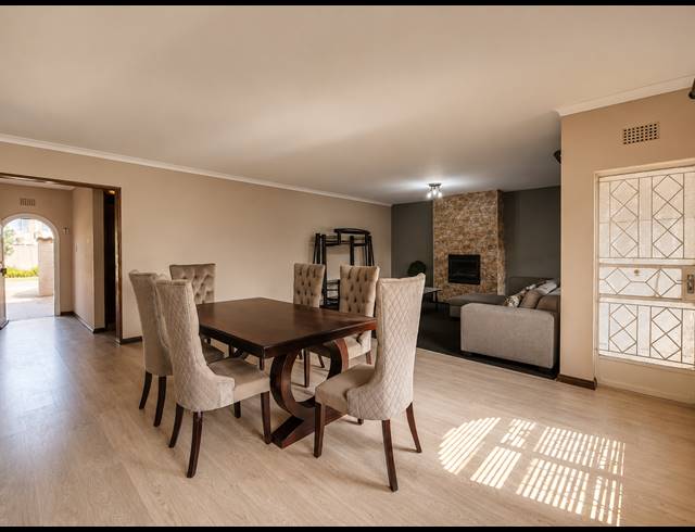 3 BEDROOM TOWNHOUSE FOR SALE IN THREE RIVERS